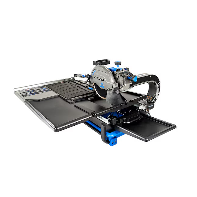 Innovative wet tile saw features allow for more versatility and convenience during all tile cutting applications. Up to 40-in rip and 24-in diagonal cutting capacity. 15.0 Amp, 4,000 RPM motor easily cuts ceramic, porcelain, nature stone, pavers and a var