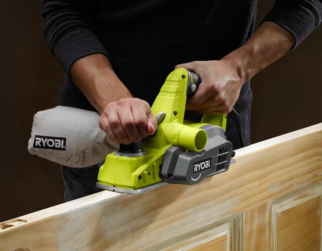 6 Amp Corded 3-1/4 in. Hand Planer with Dust Bag (Cepilladora manual con cable de 3-1/4 pulg. y 6 A con bolsa para polvo)